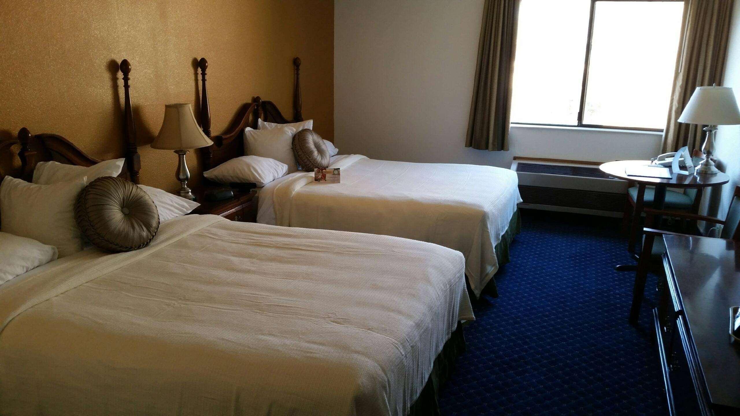Ramada By Wyndham Arcata Hotel Eksteriør billede