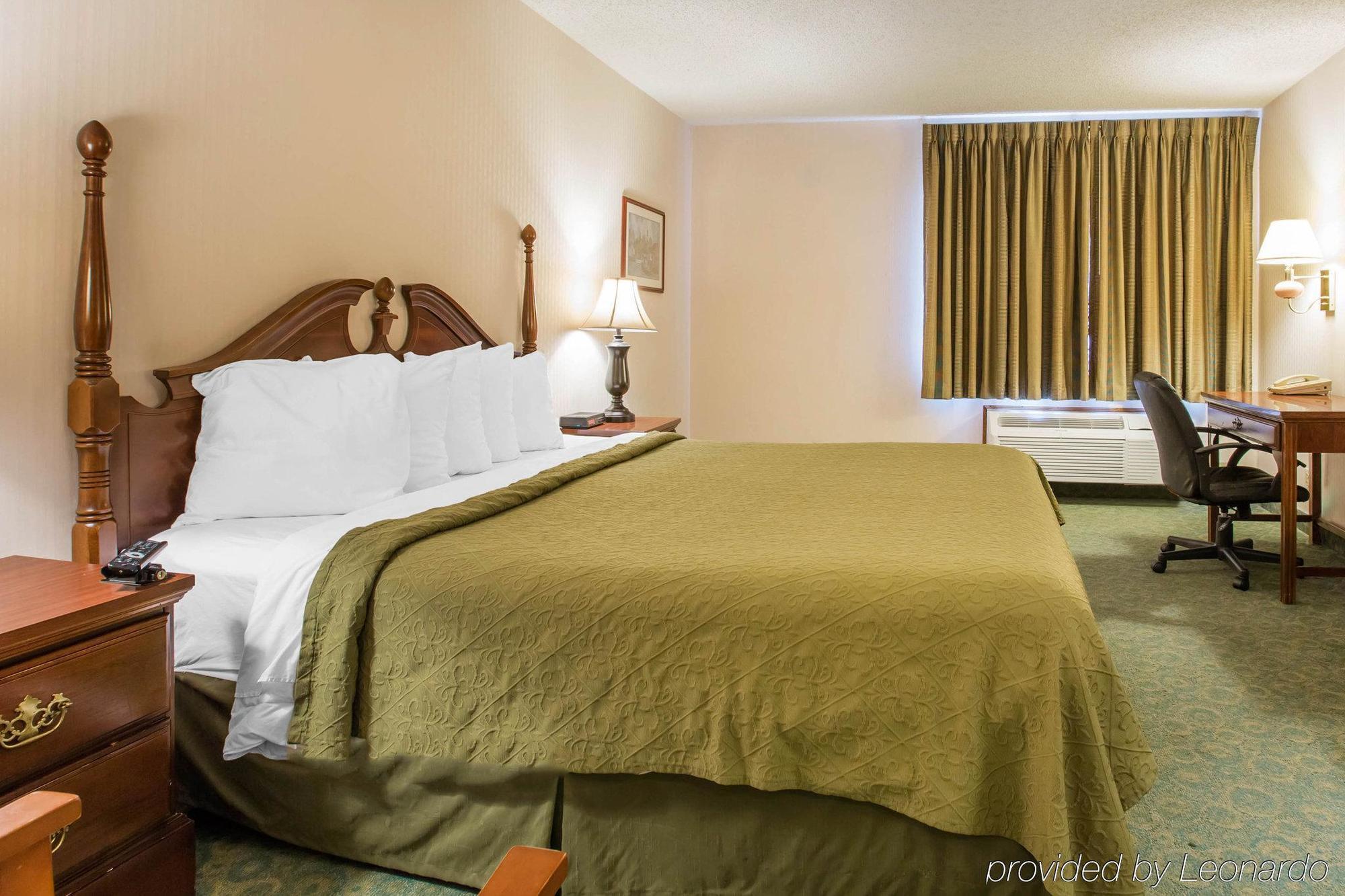 Ramada By Wyndham Arcata Hotel Eksteriør billede